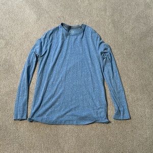 Old Navy long sleeve tee